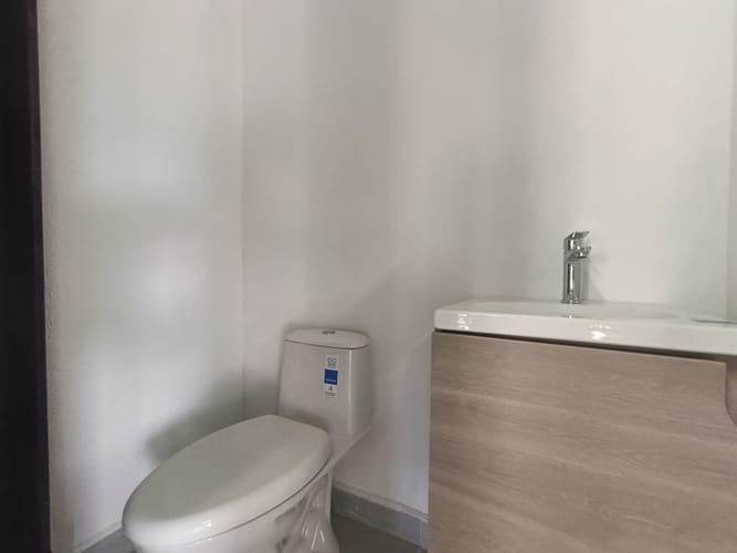 Oficina en arriendo en Laureles, Medellín, 200 m² · foto 7 de 12