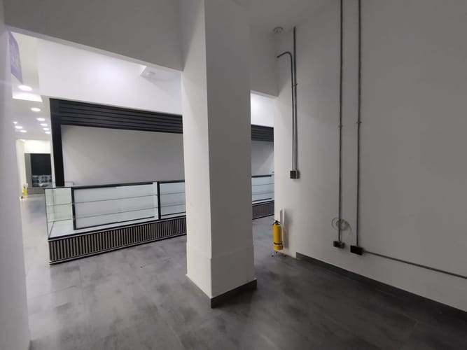 Local en arriendo en La Candelaria, Medellín, 9 m² · foto 5 de 6
