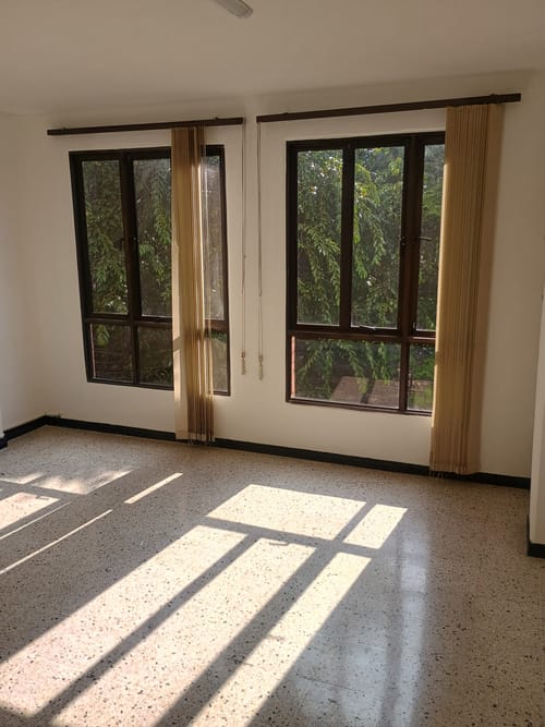 Oficina en arriendo en Suramericana, Medellín, 30 m² · foto 2 de 13