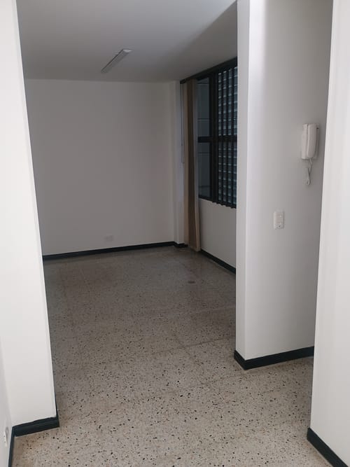 Oficina en arriendo en Suramericana, Medellín, 30 m² · foto 13 de 13