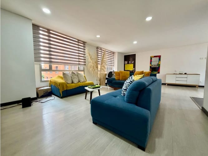 Apartamento en venta en Cedritos, Bogotá · foto 10 de 18