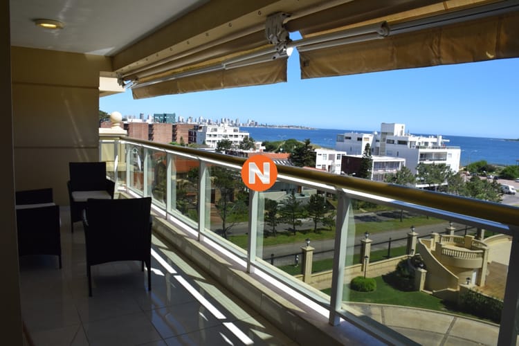 VENTA ALQUILER PUNTA DEL ESTE PRIMERA LINEA MANSA · Photo 3