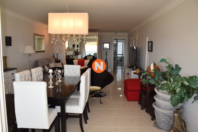 VENTA ALQUILER PUNTA DEL ESTE PRIMERA LINEA MANSA · Photo 6