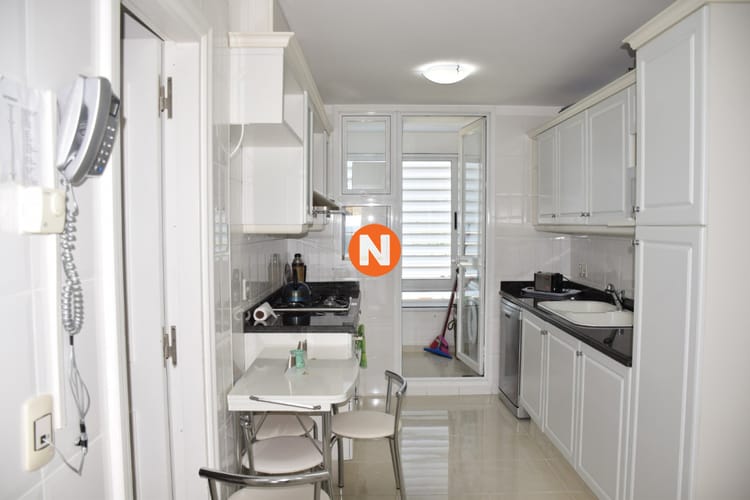 VENTA ALQUILER PUNTA DEL ESTE PRIMERA LINEA MANSA · Photo 7