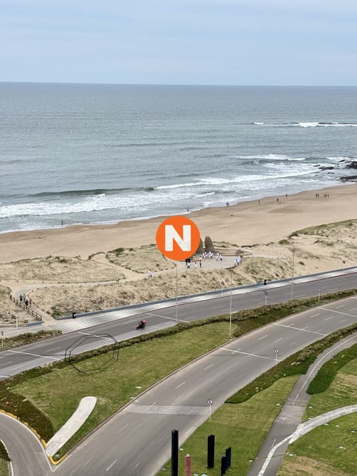 Moderno apartamento frente a Playa Brava - amplitud y confort · Photo 6