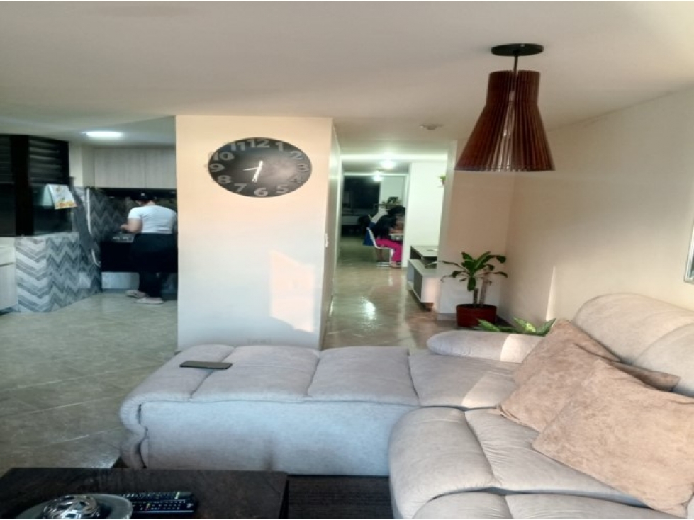 Apartamento en venta en Primavera, Envigado · foto 2 de 16