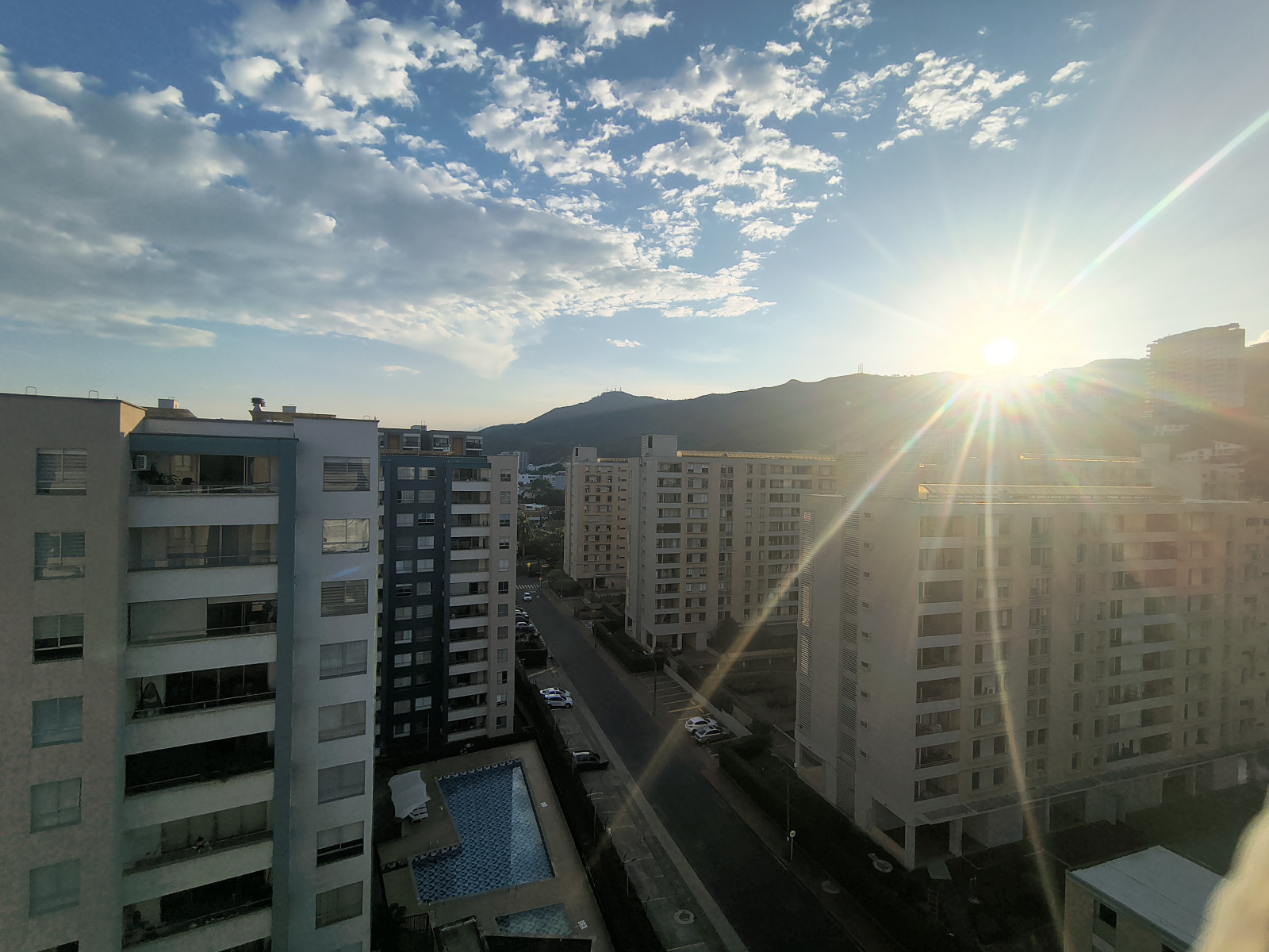 Apartamento en venta en La Flora, Cali · foto 6 de 9