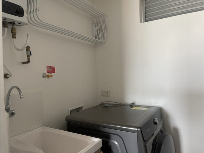 Apartamento de 2 alcobas en venta en Villa Carlota, Medellín, 86 m² · foto 3 de 24