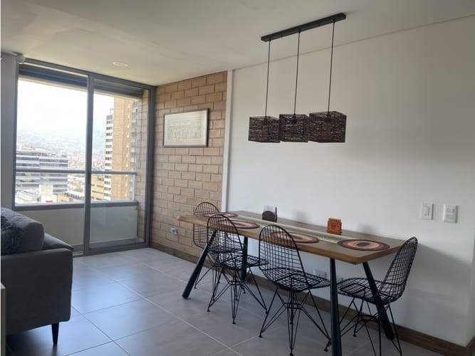 Apartamento de 2 alcobas en venta en Villa Carlota, Medellín, 86 m² · foto 4 de 24