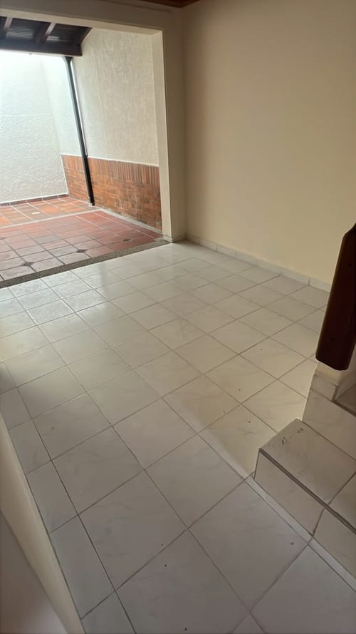 Casa de 4 alcobas en venta en Conjunto Santa Barbara, Bucaramanga, 98 m² · foto 12 de 24