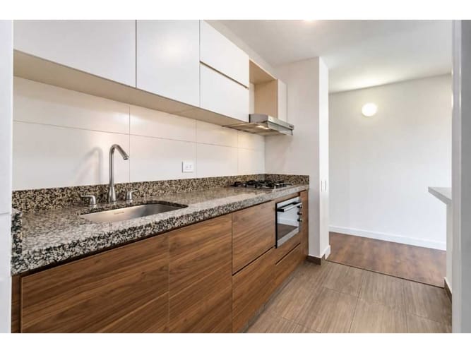 Apartamento de 3 alcobas en venta en Gran Granada, Bogotá, 87 m² · foto 10 de 23