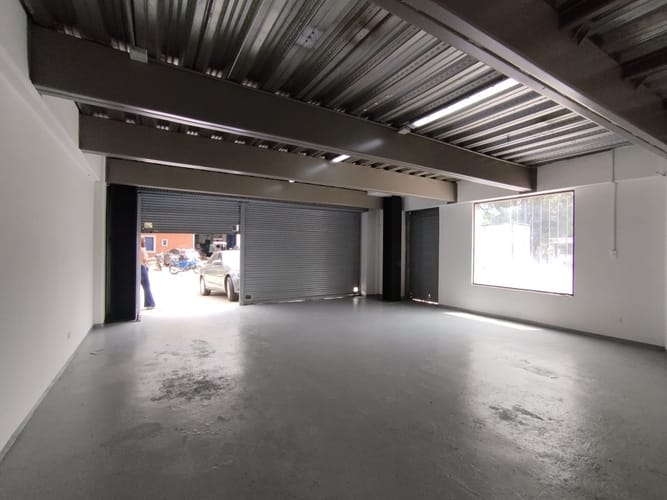 Local en arriendo en Laureles, Medellín, 132 m² · foto 6 de 12