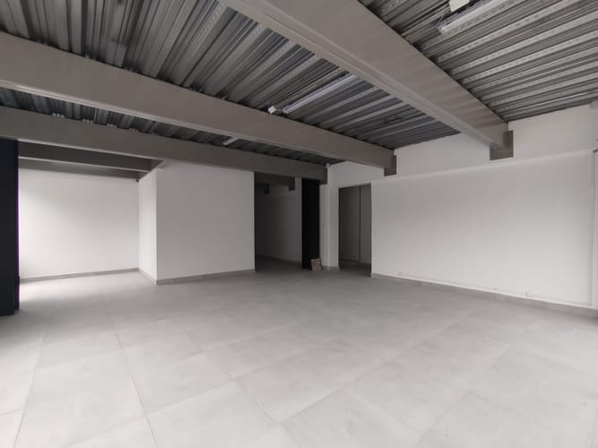 Local en arriendo en Laureles, Medellín, 132 m² · foto 9 de 12