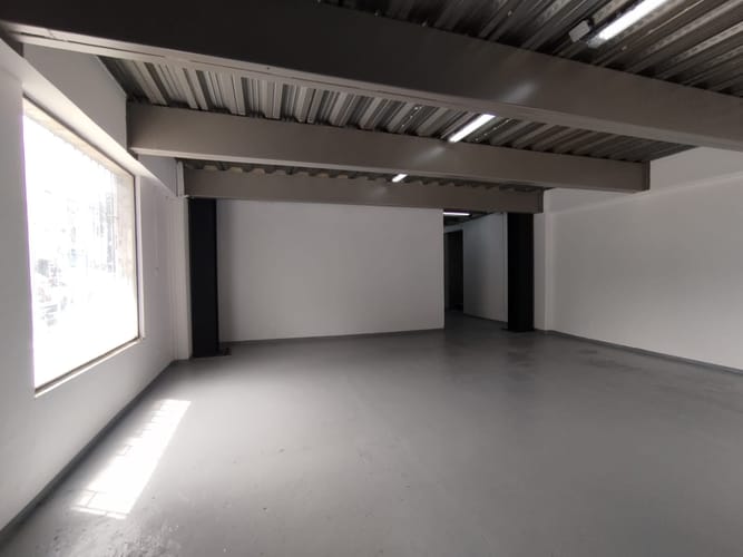 Local en arriendo en Laureles, Medellín, 132 m² · foto 10 de 12