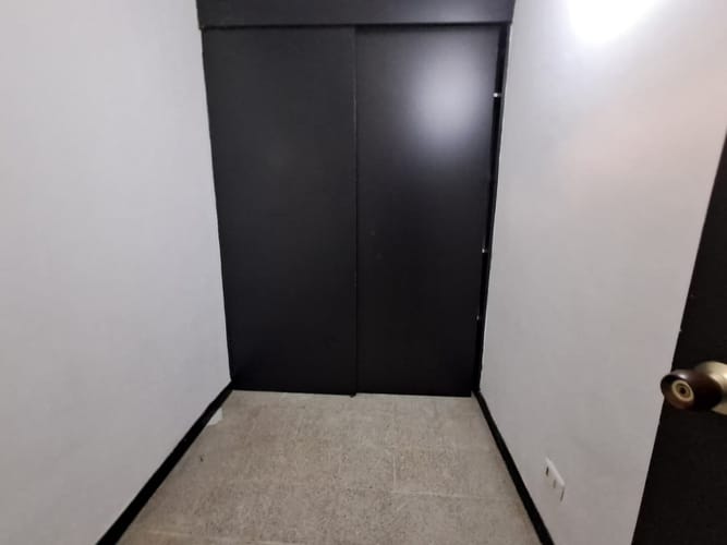 Apartamento de 3 alcobas en arriendo en Laureles, Medellín, 120 m² · foto 16 de 20