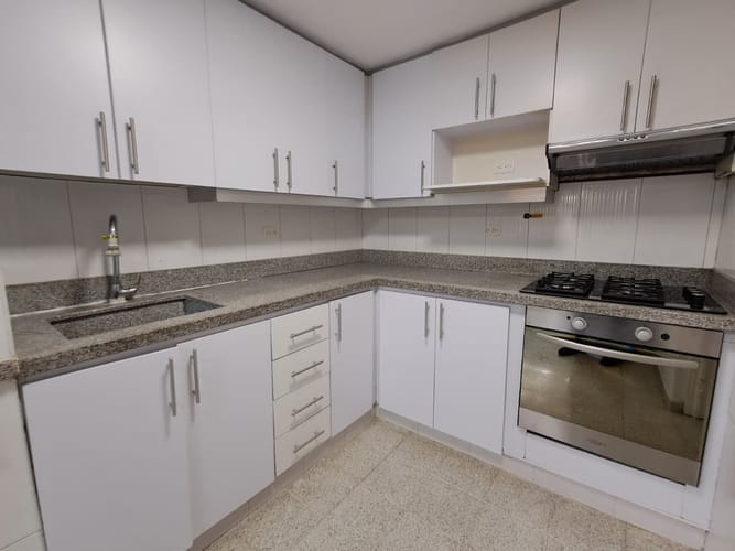 Apartamento de 3 alcobas en arriendo en Laureles, Medellín, 120 m² · foto 20 de 20