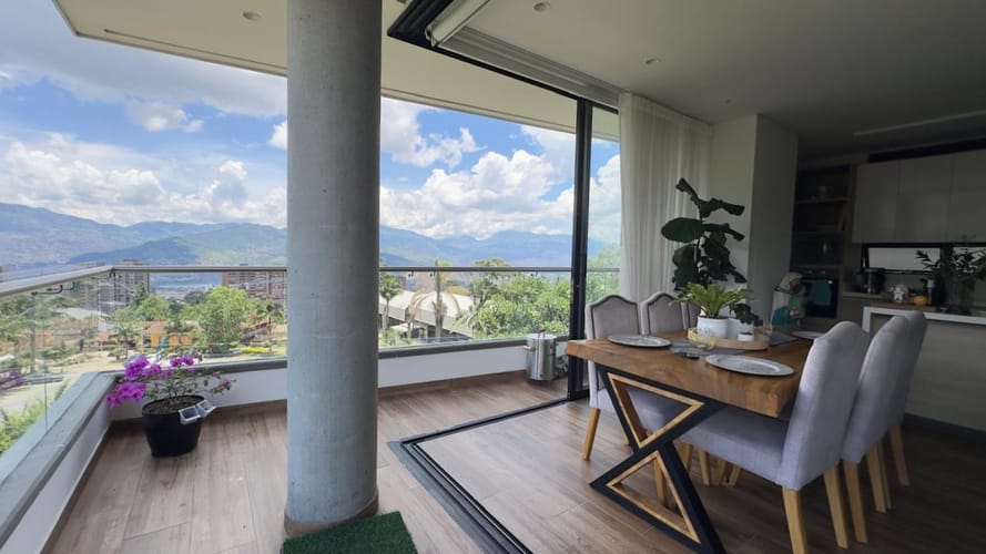 Apartamento de 3 alcobas en arriendo en Loma Del Escobero, Envigado, 120 m² · foto 6 de 16