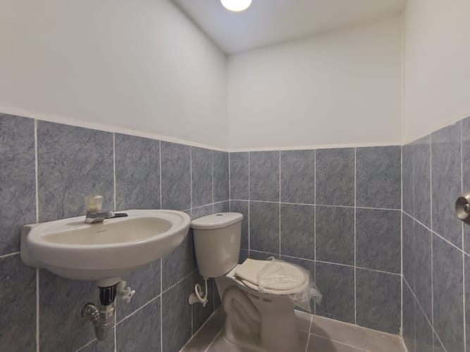 Local en arriendo en Laureles, Medellín, 114 m² · foto 4 de 10