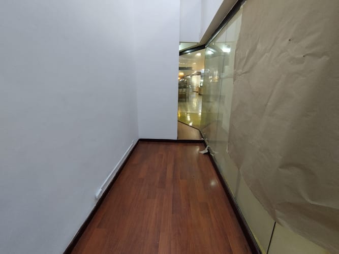 Local en arriendo en El Poblado, Medellín, 52 m² · foto 17 de 18