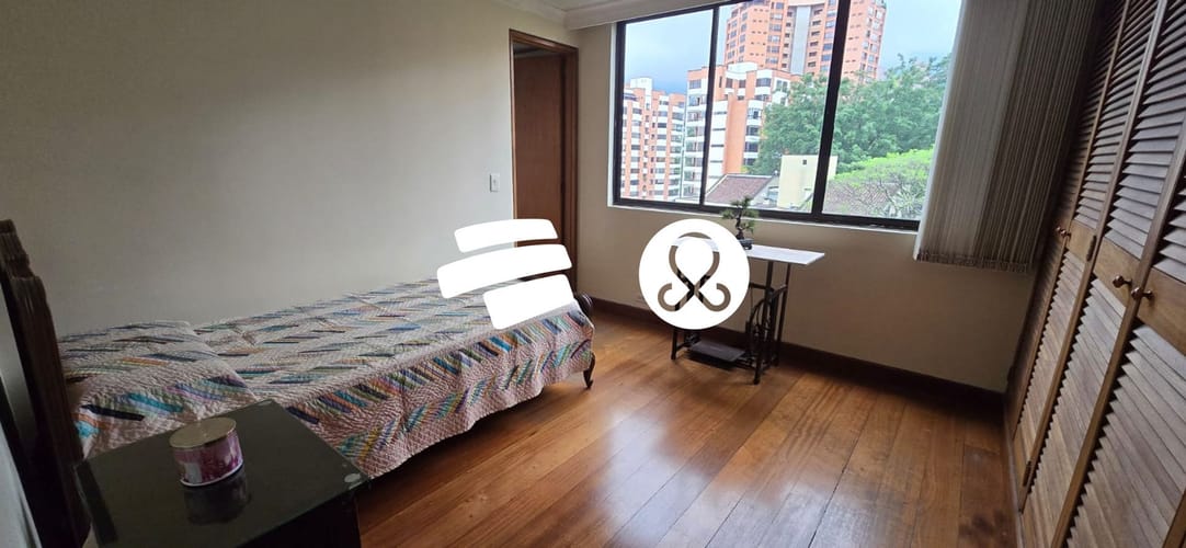 Apartamento de 3 alcobas en venta en El Poblado, Medellín, 171 m² · foto 22 de 24