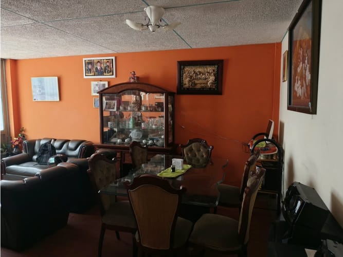 Casa en venta en Kasandra, Bogotá · foto 2 de 23