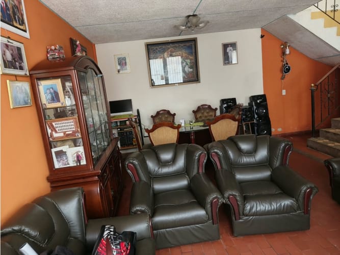 Casa en venta en Kasandra, Bogotá · foto 3 de 23