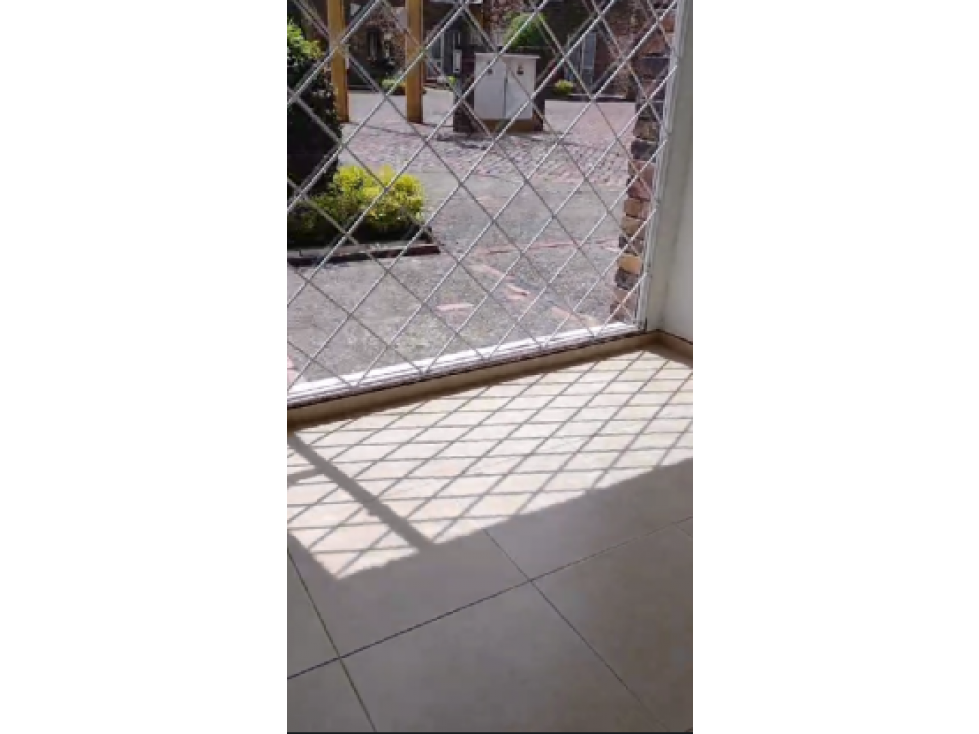 Casa en venta en Lagos De Torca, Bogotá · foto 6 de 17