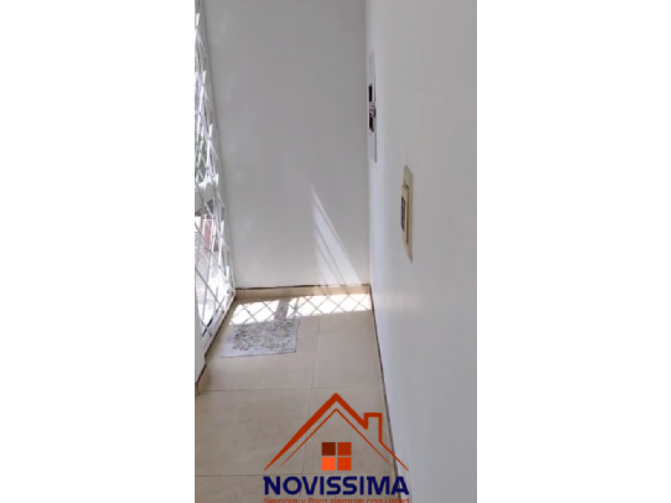 Casa en venta en Lagos De Torca, Bogotá · foto 11 de 17