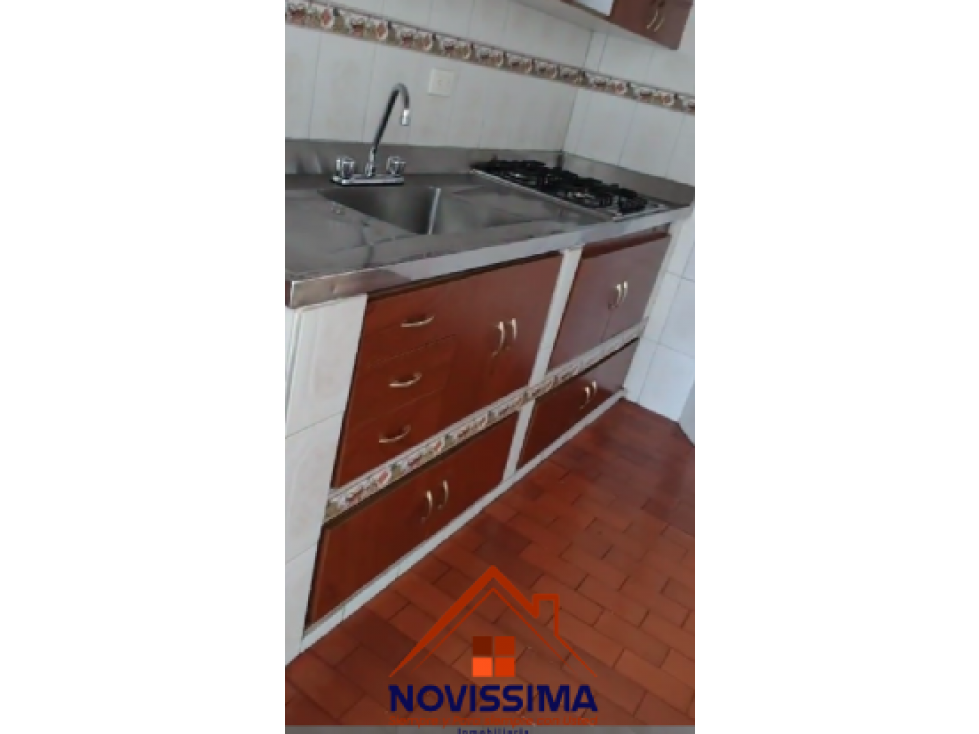 Casa en venta en Lagos De Torca, Bogotá · foto 14 de 17