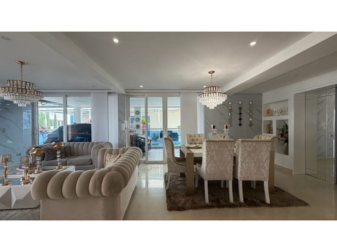 Casa de 4 alcobas en venta en Las Mercedes, Jamundí, 342 m² · foto 7 de 24
