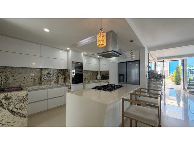 Casa de 4 alcobas en venta en Las Mercedes, Jamundí, 342 m² · foto 19 de 24