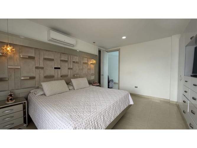 Casa de 4 alcobas en venta en Las Mercedes, Jamundí, 342 m² · foto 23 de 24