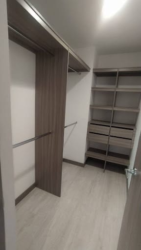 Apartamento de 3 alcobas en arriendo en Loma De San Jose, Sabaneta, 140 m² · foto 12 de 16