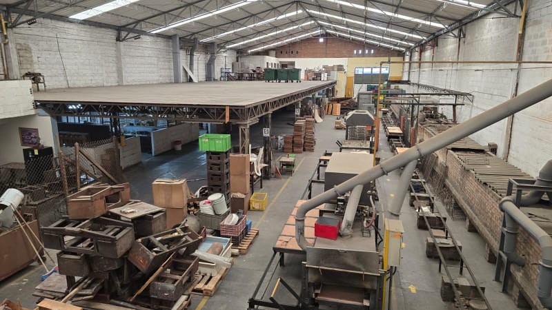 Bodega en arriendo en Zona Industrial No. 2, Itagüí, 1280 m² · foto 4 de 12