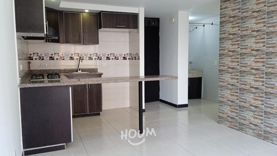 Apartamento de 3 alcobas en arriendo en San Pedro, Madrid, 59 m² · foto 2 de 21