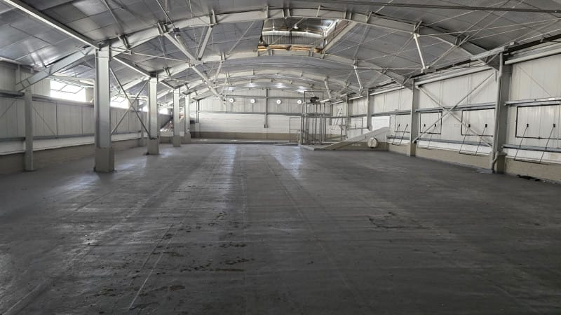 Bodega en arriendo en Las Vegas, Envigado, 2100 m² · foto 10 de 11