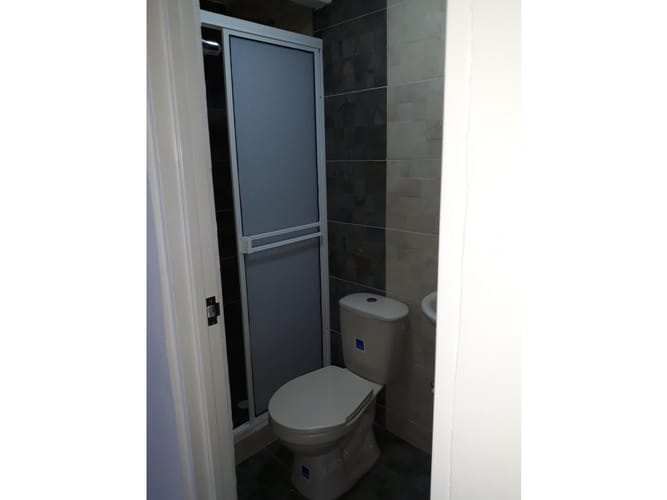 Casa de 8 alcobas en venta en El Refugio, Cali, 332 m² · foto 13 de 14