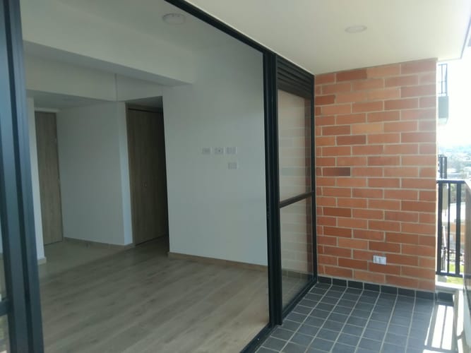 Apartamento de 3 alcobas en arriendo en El Porvenir, Rionegro, 78 m² · foto 2 de 24