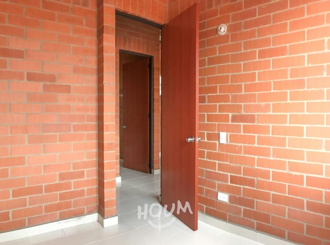 Apartamento de 3 alcobas en arriendo en San Pedro, Madrid, 59 m² · foto 4 de 14