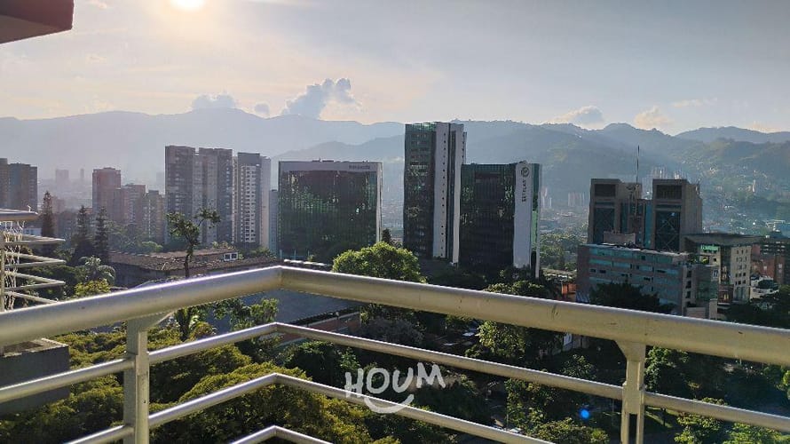 Apartamento de 3 alcobas en arriendo en El Poblado, Medellín, 85 m² · foto 15 de 18