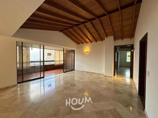 Apartamento de 3 alcobas en arriendo en El Tesoro, Medellín, 180 m² · foto 18 de 19