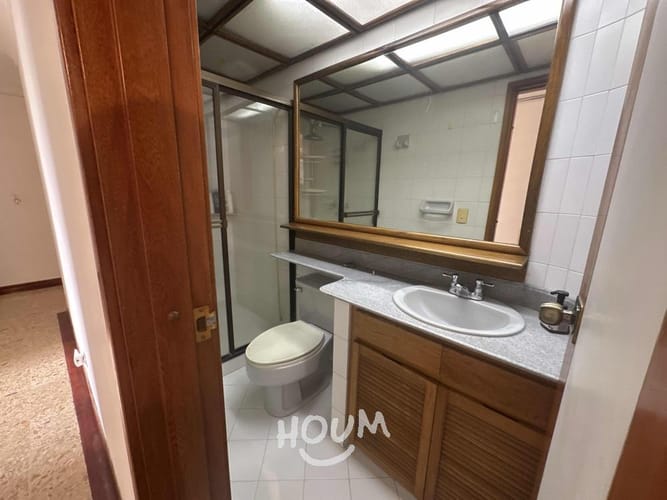 Apartamento en arriendo en El Poblado, Medellín · foto 10 de 24