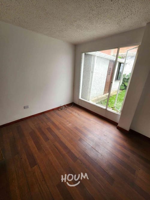 Casa de 10 alcobas en arriendo en Santa Lucia, Chía, 728 m² · foto 16 de 24