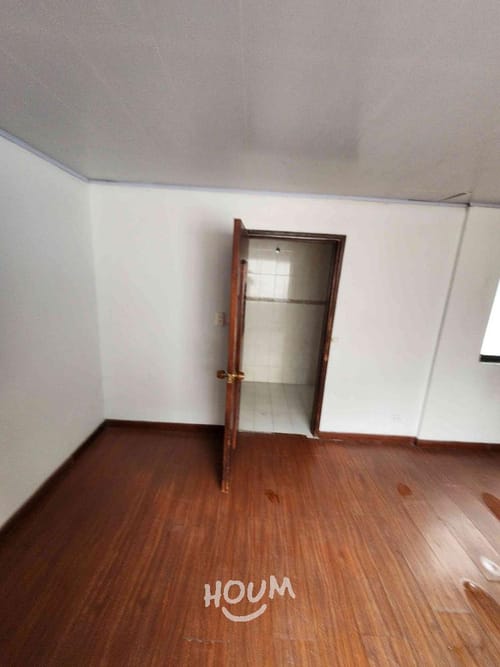 Casa de 10 alcobas en arriendo en Santa Lucia, Chía, 728 m² · foto 21 de 24