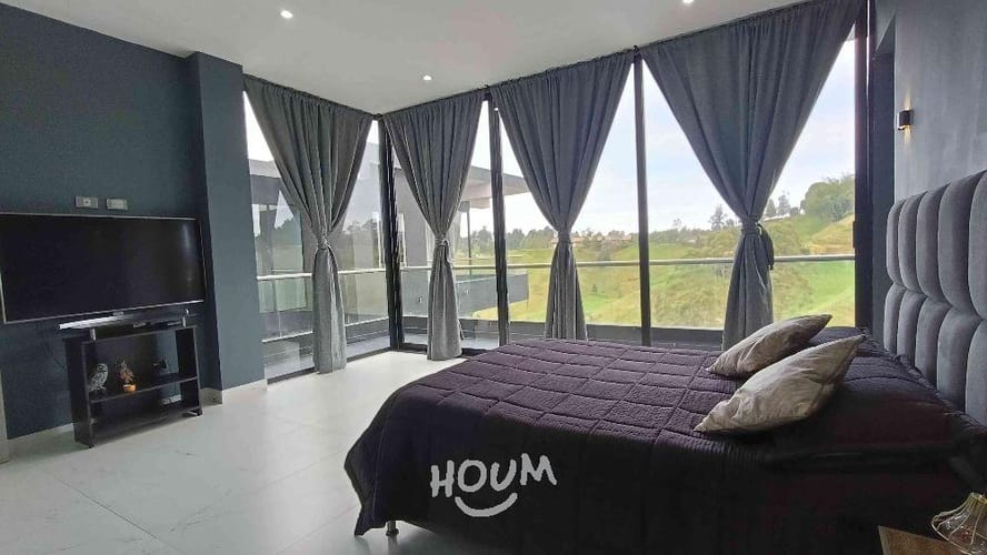 Casa de 5 alcobas en arriendo en El Faro, Rionegro, 900 m² · foto 19 de 24