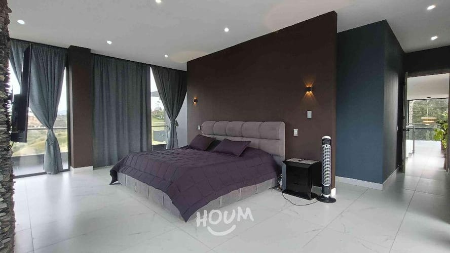 Casa de 5 alcobas en arriendo en El Faro, Rionegro, 900 m² · foto 22 de 24