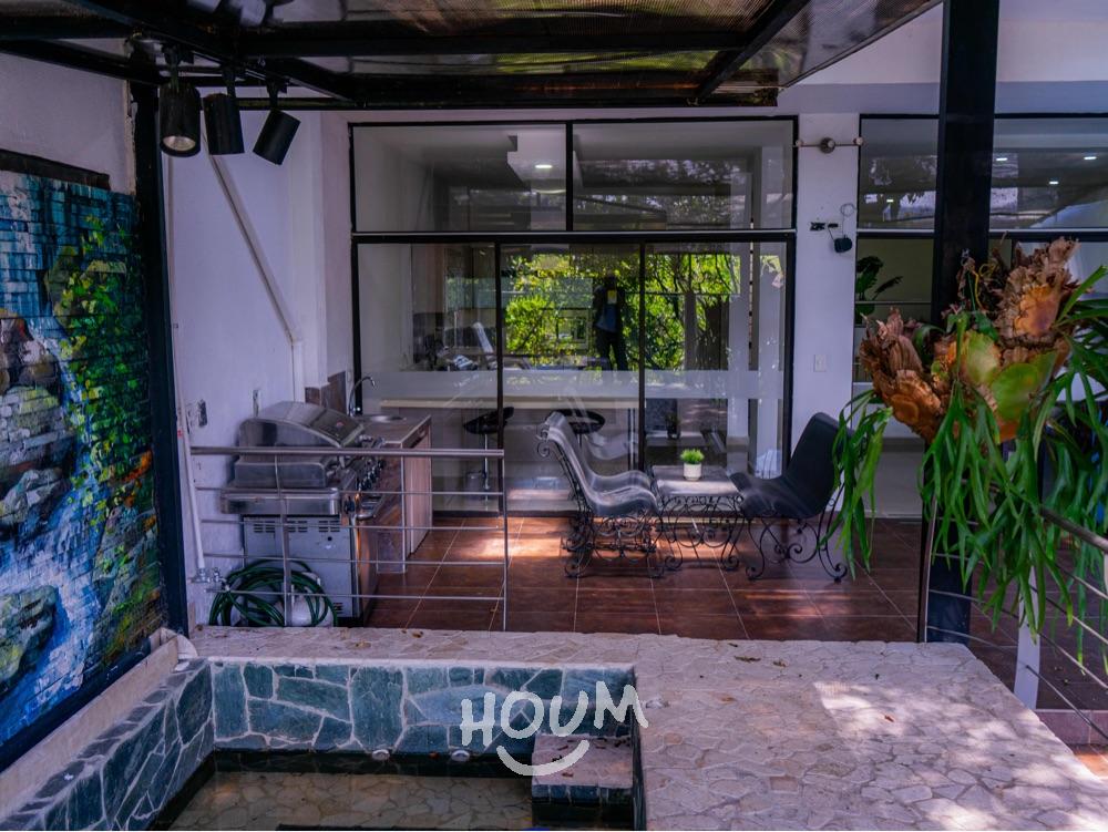 Casa en arriendo en El Poblado, Medellín · foto 11 de 24