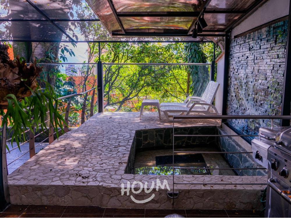 Casa en arriendo en El Poblado, Medellín · foto 12 de 24