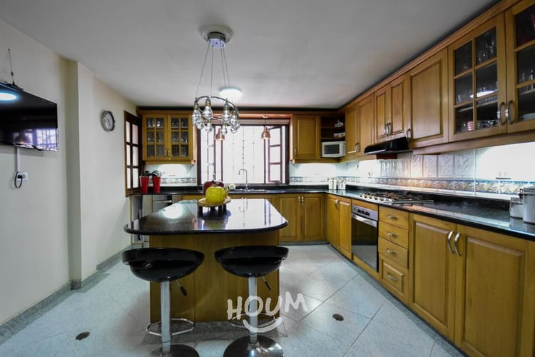 Casa de 5 alcobas en venta en Las Lomitas, Sabaneta, 500 m² · foto 8 de 24