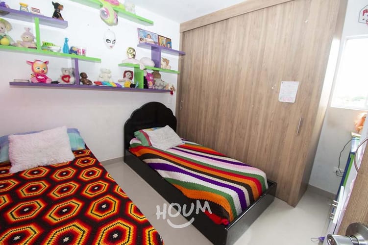 Apartamento de 4 alcobas en venta en Cabañitas, Bello, 139 m² · foto 2 de 17